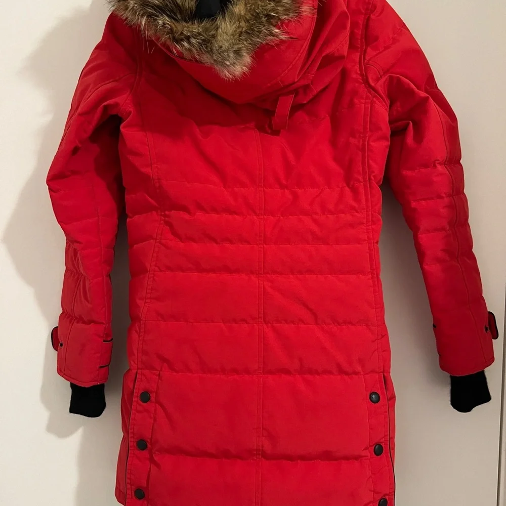 Canada Goose Women's Vibrant Red Puffer Coat with Fur Hood - Picture 7 of 16